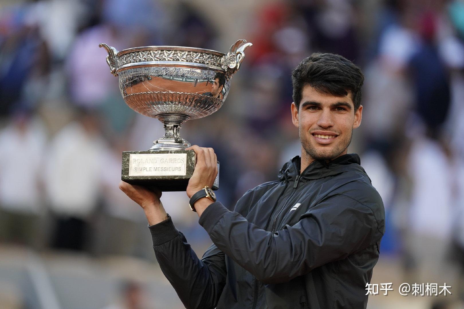 与此同时 与此同时